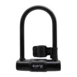 CMM382
