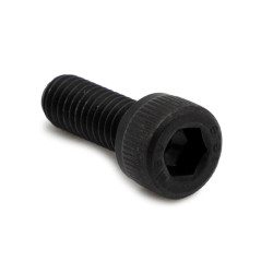 CMM898